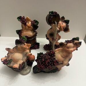 Piggies with grapes figurines set of 4